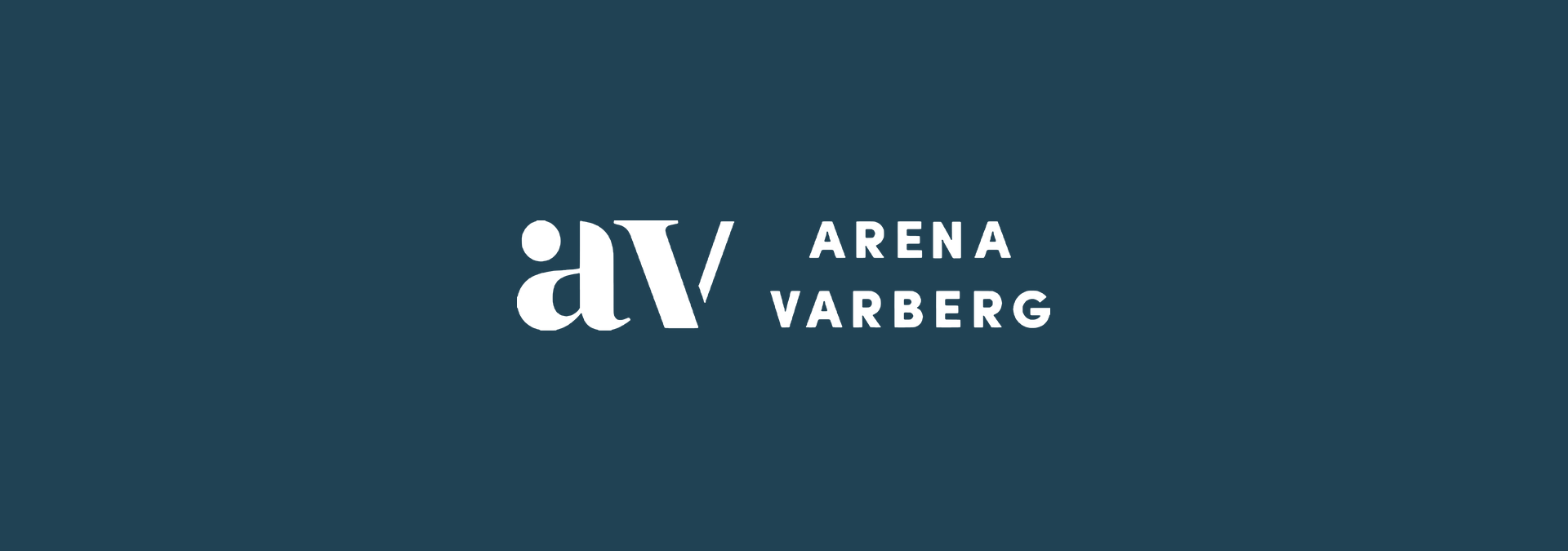 Arena Varberg: ordmärket aV med företagsnamnet bredvid.
