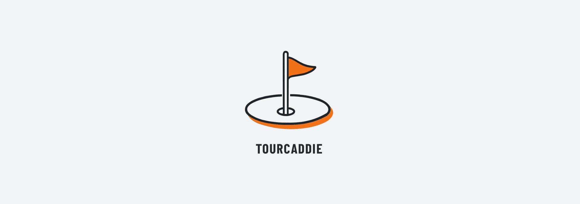 TourCaddie: en golfflagga i en hålkopp, med ordmärket TOURCADDIE under.